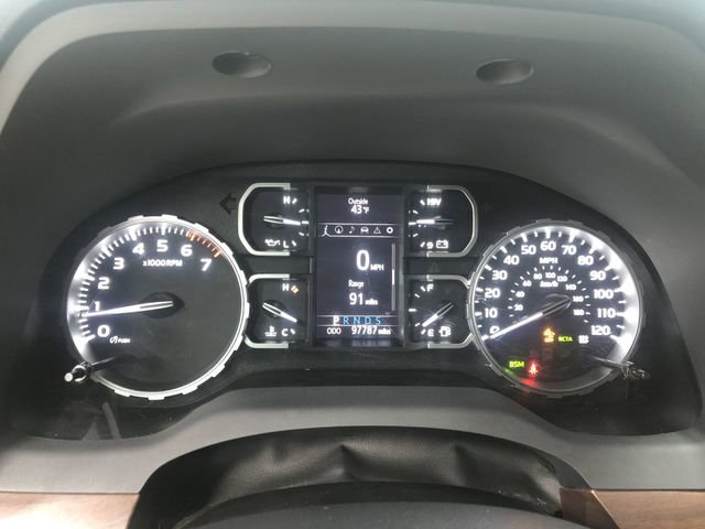 Used 2019 Toyota Tundra Limited w/ Limited Premium Package image 18
