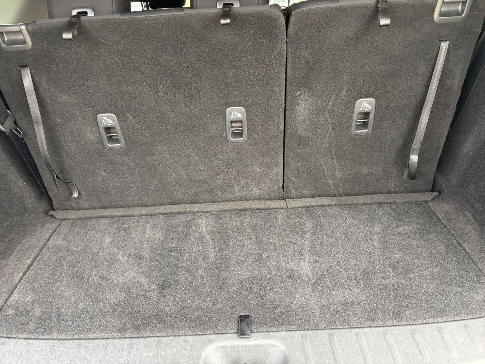 Used 2025 Nissan Pathfinder SV image 33