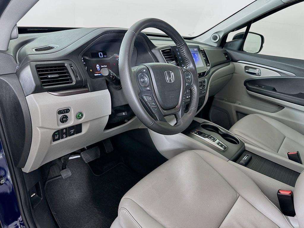 Certified 2023 Honda Ridgeline RTL image 9