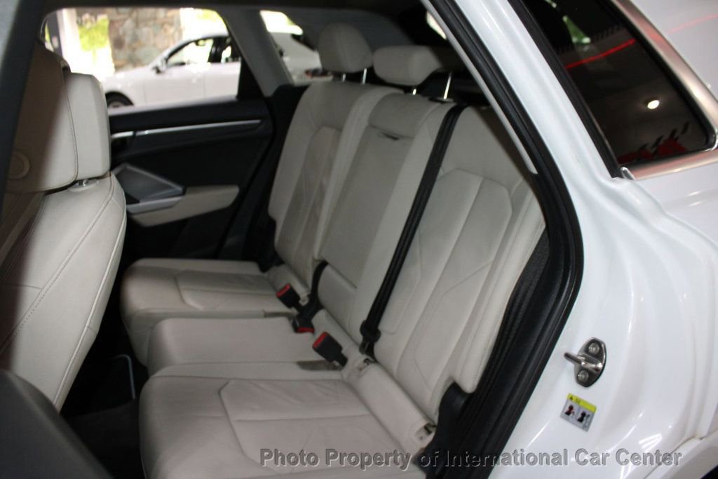 Used 2020 Audi Q3 2.0T Premium image 24