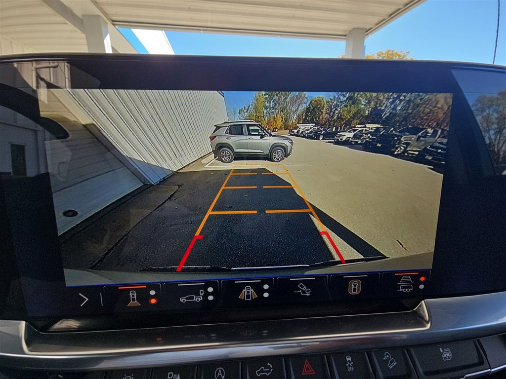 New 2026 Chevrolet Silverado 1500 LTZ w/ Z71 Off-Road Package image 15