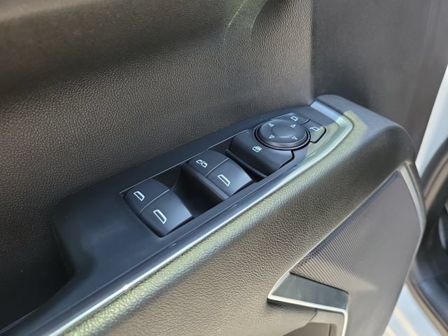 Used 2024 Chevrolet Silverado 1500 LT w/ Z71 Off-Road Package AWD/4WD image 23