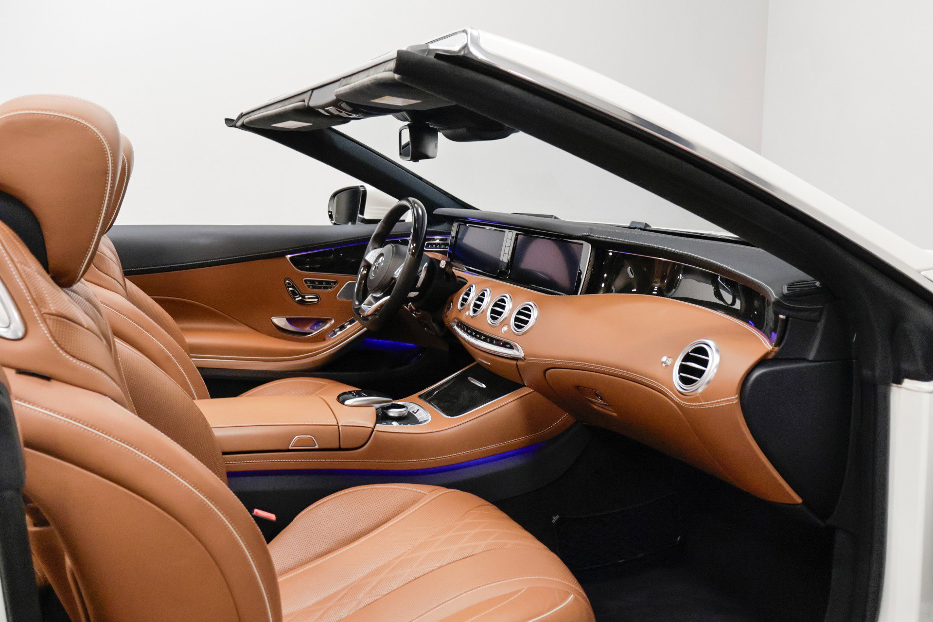 Used 2017 Mercedes-Benz S 550 Cabriolet w/ Sport Package image 46