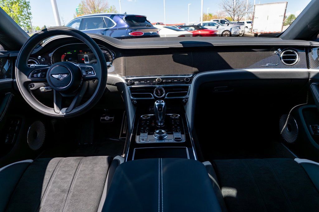 New 2025 Bentley Flying Spur Plug-In Hybrid image 29