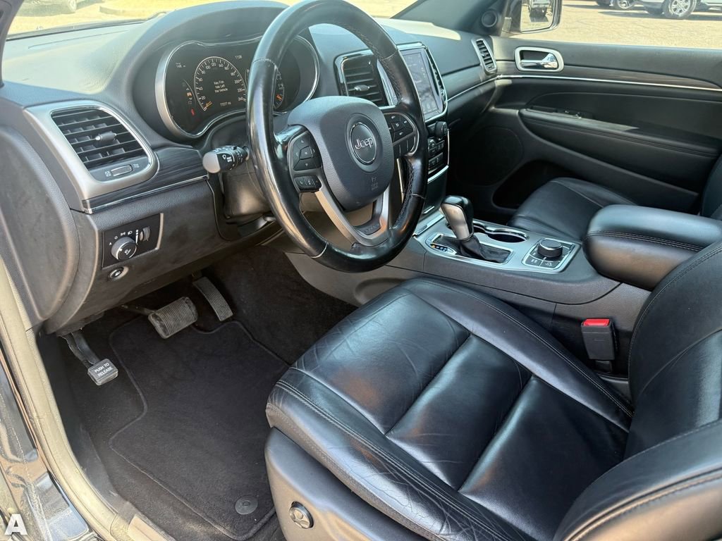 Used 2020 Jeep Grand Cherokee Limited image 11