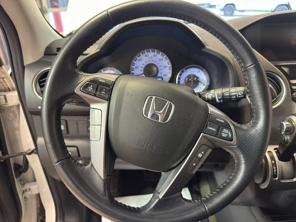 Used 2013 Honda Pilot Touring image 16