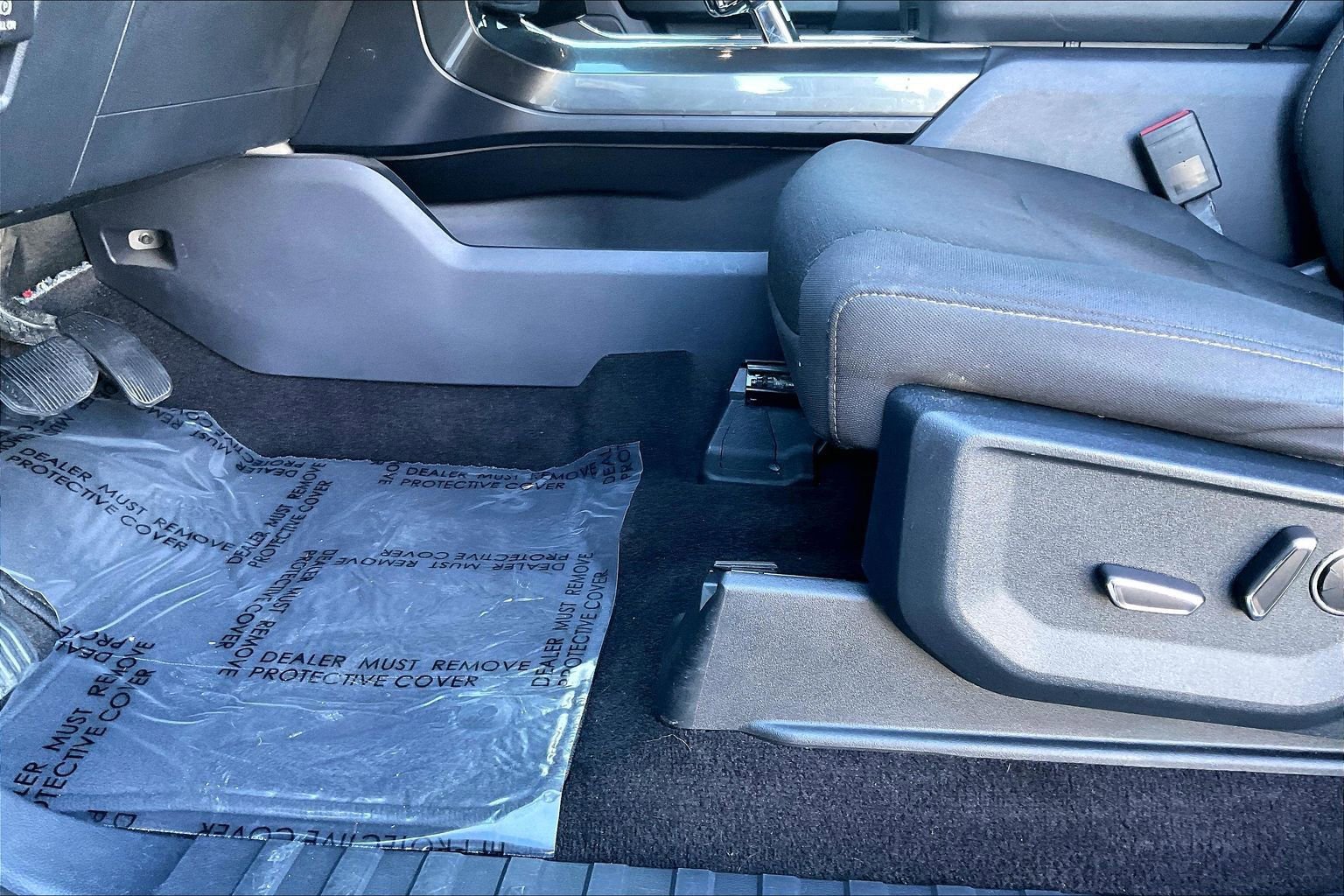 Used 2021 Ford F150 XLT w/ Equipment Group 302A High image 16