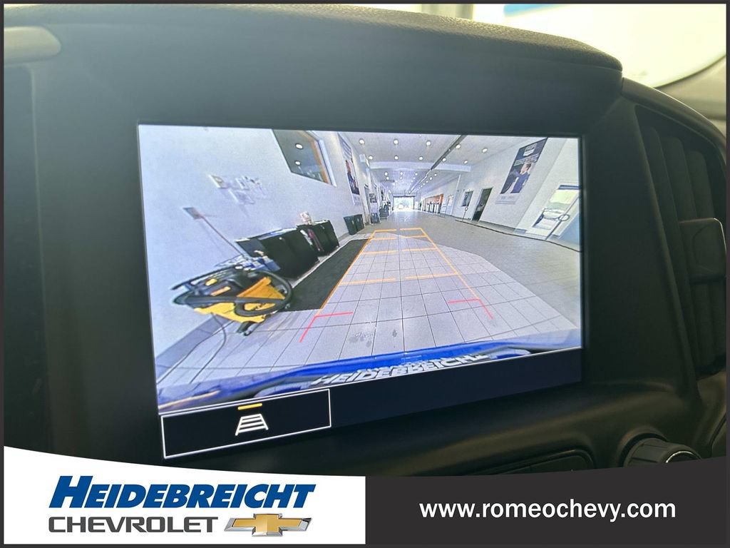 Used 2024 GMC Terrain AT4 w/ LPO, Floor Liner Package AWD/4WD image 22