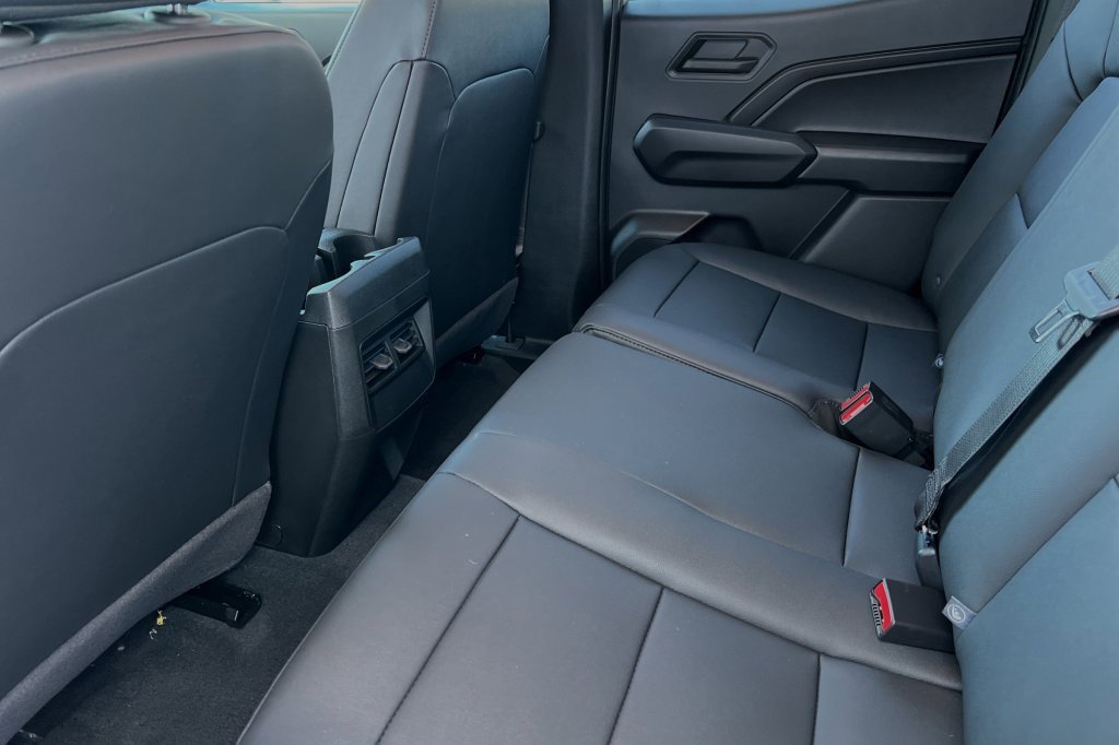 New 2024 Chevrolet Colorado W/T w/ Advanced Trailering Package image 9