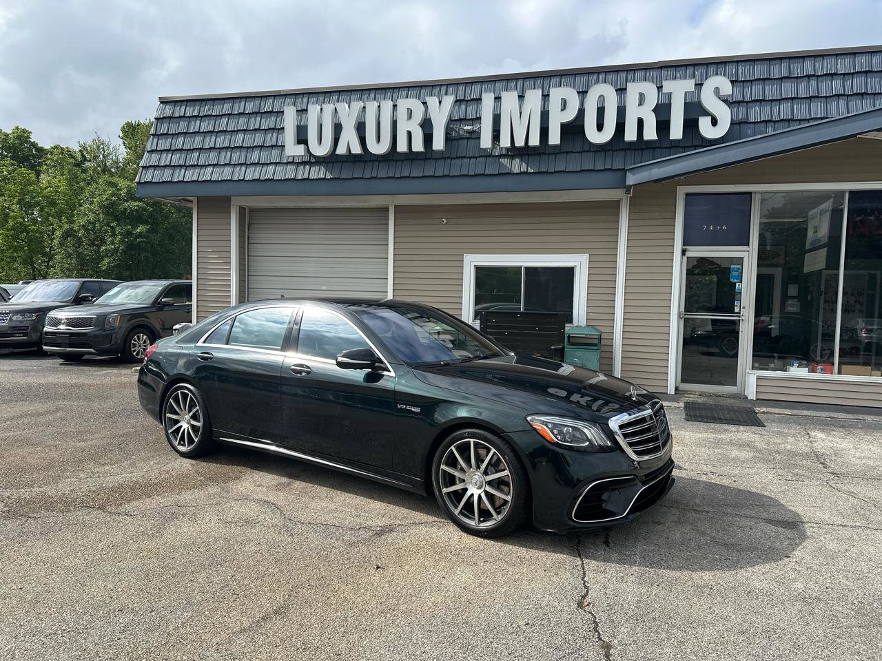 Used 2018 Mercedes-Benz S 63 AMG AMG S 63 4MATIC Sedan w/ Driver Assistance Package image 2