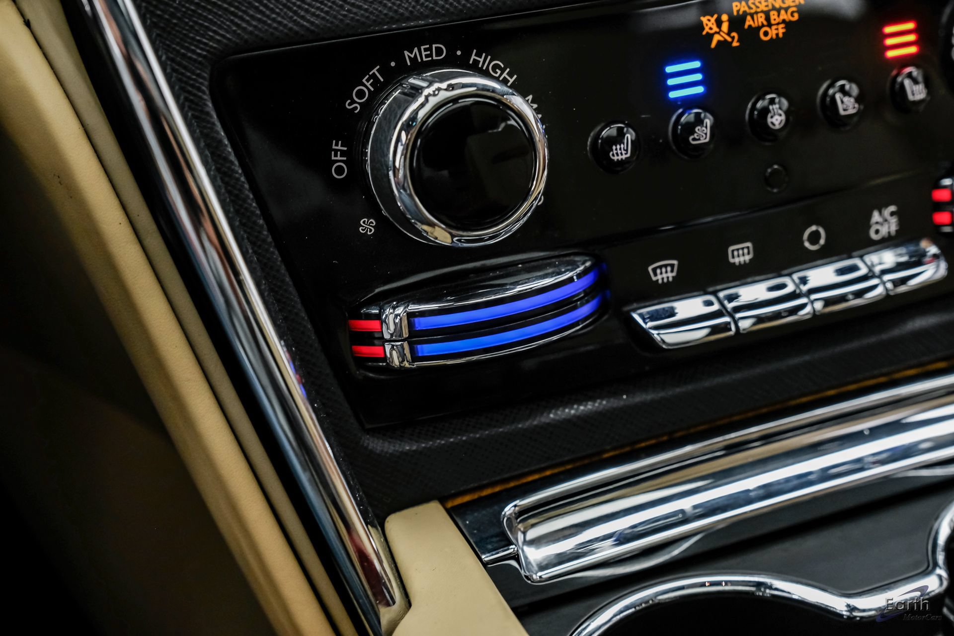 Used 2019 Rolls-Royce Cullinan AWD/4WD image 74