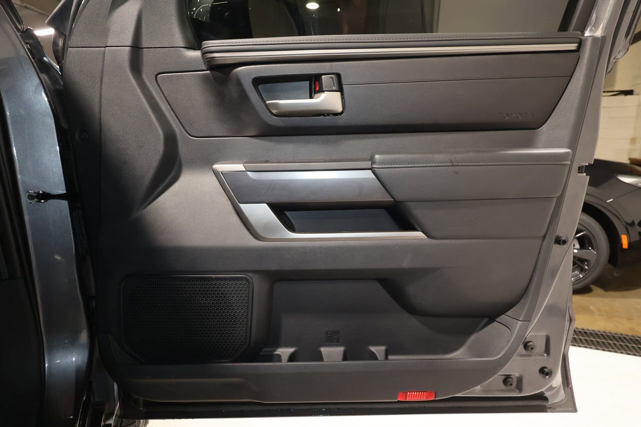 Used 2022 Toyota Tundra SR5 image 18