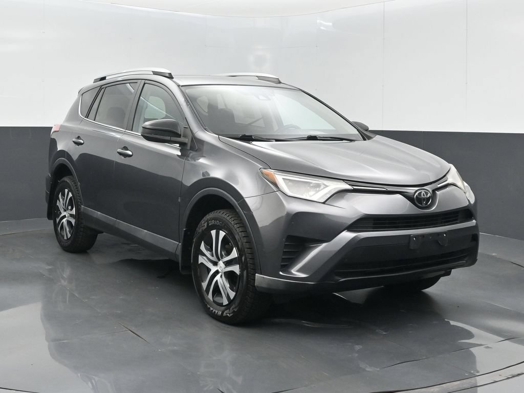 Used 2018 Toyota RAV4 LE w/ All Weather Liner Package AWD/4WD image 3