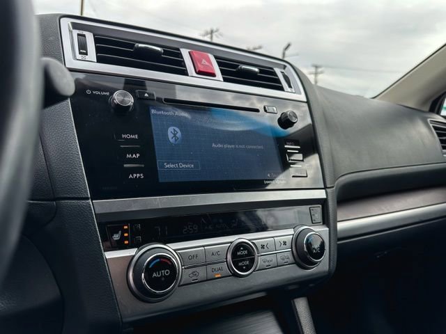 Used 2017 Subaru Outback 2.5i Limited image 19