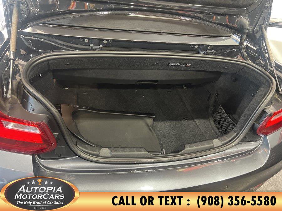 Used 2015 BMW M235i Convertible image 14