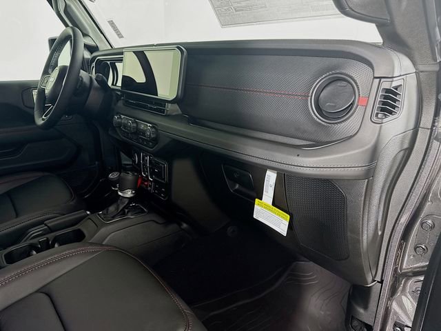 New 2026 Jeep Wrangler Unlimited Rubicon image 32