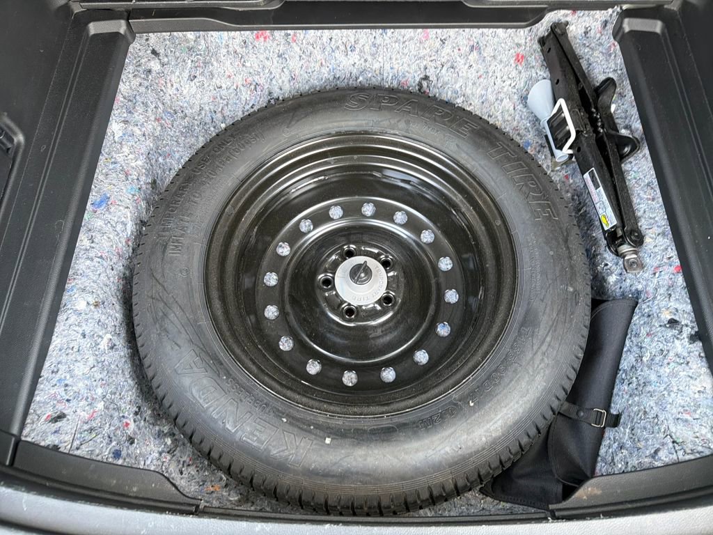 Used 2023 Honda CR-V EX image 30