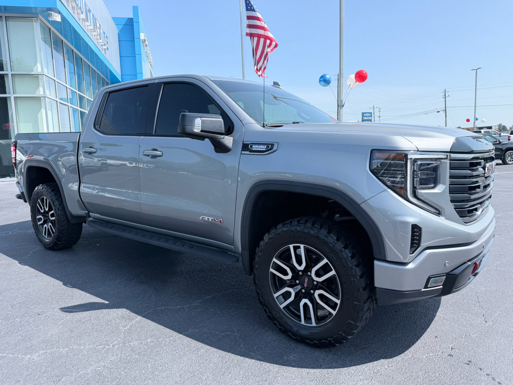 Used 2025 GMC Sierra 1500 AT4 w/ AT4 Premium Package AWD/4WD image 2