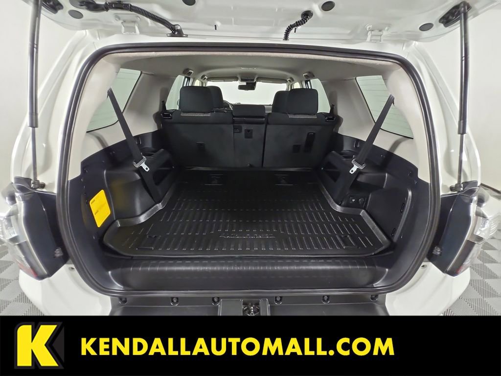 Used 2023 Toyota 4Runner SR5 image 17