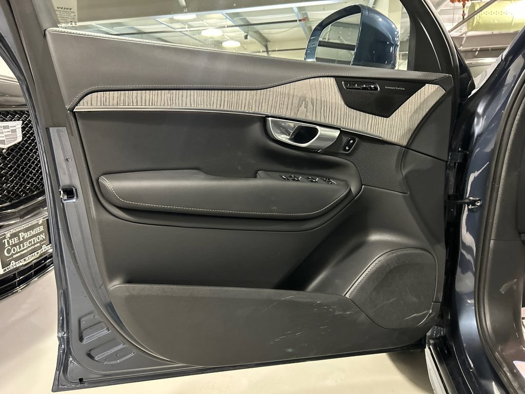 Certified 2024 Volvo XC90 T8 Ultimate w/ Protection Package Premier AWD/4WD image 9