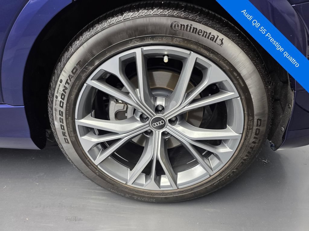Used 2021 Audi Q8 Prestige AWD/4WD image 17