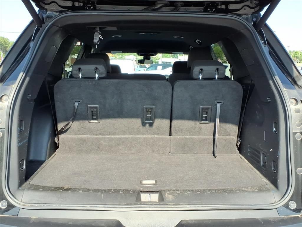 Used 2023 Chevrolet Traverse LT AWD/4WD image 22