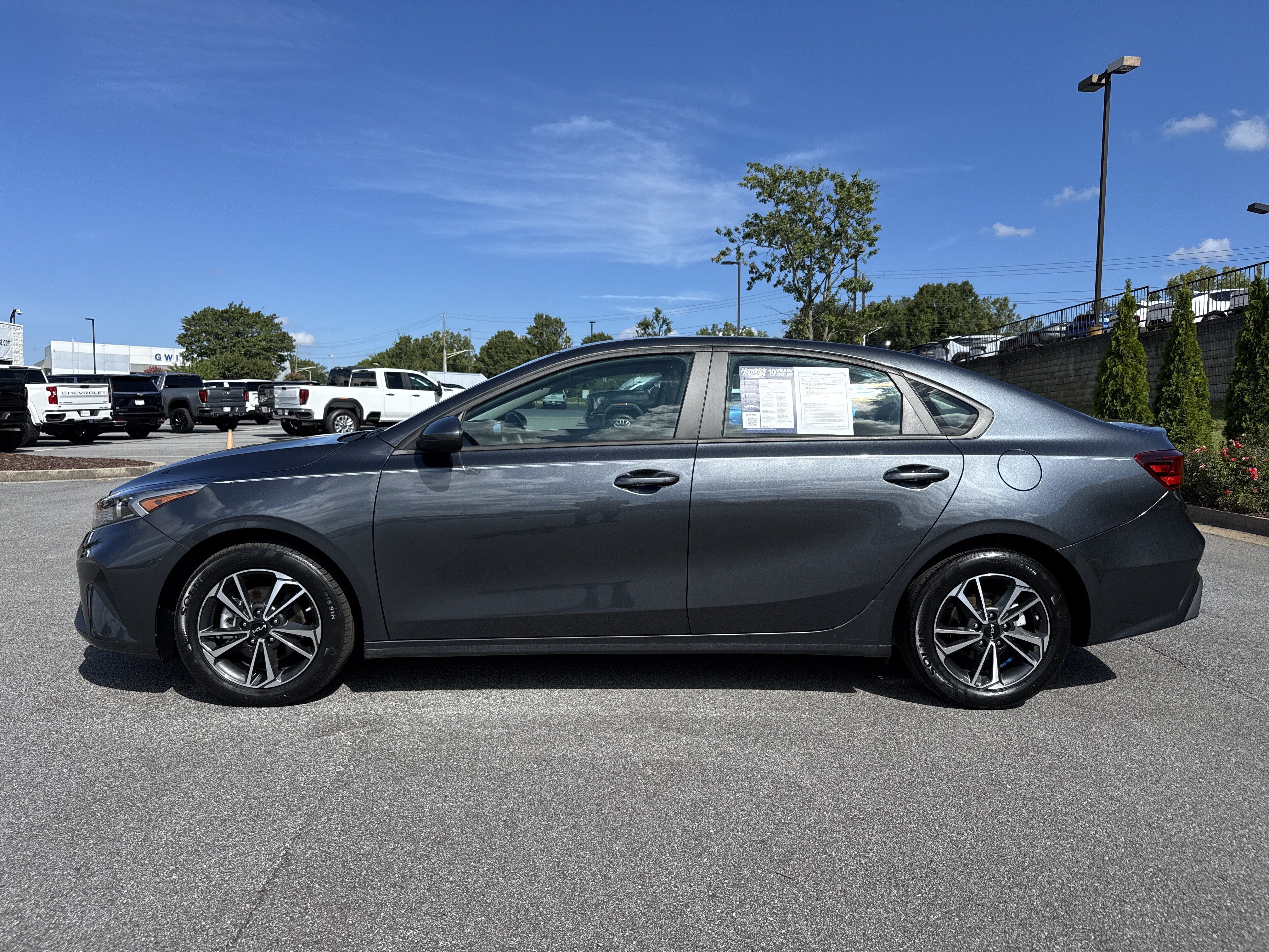Used 2024 Kia Forte LXS FWD image 7