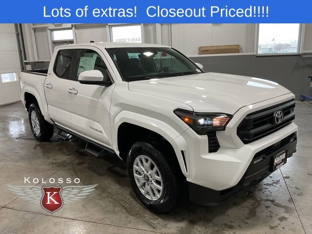 New 2025 Toyota Tacoma SR5