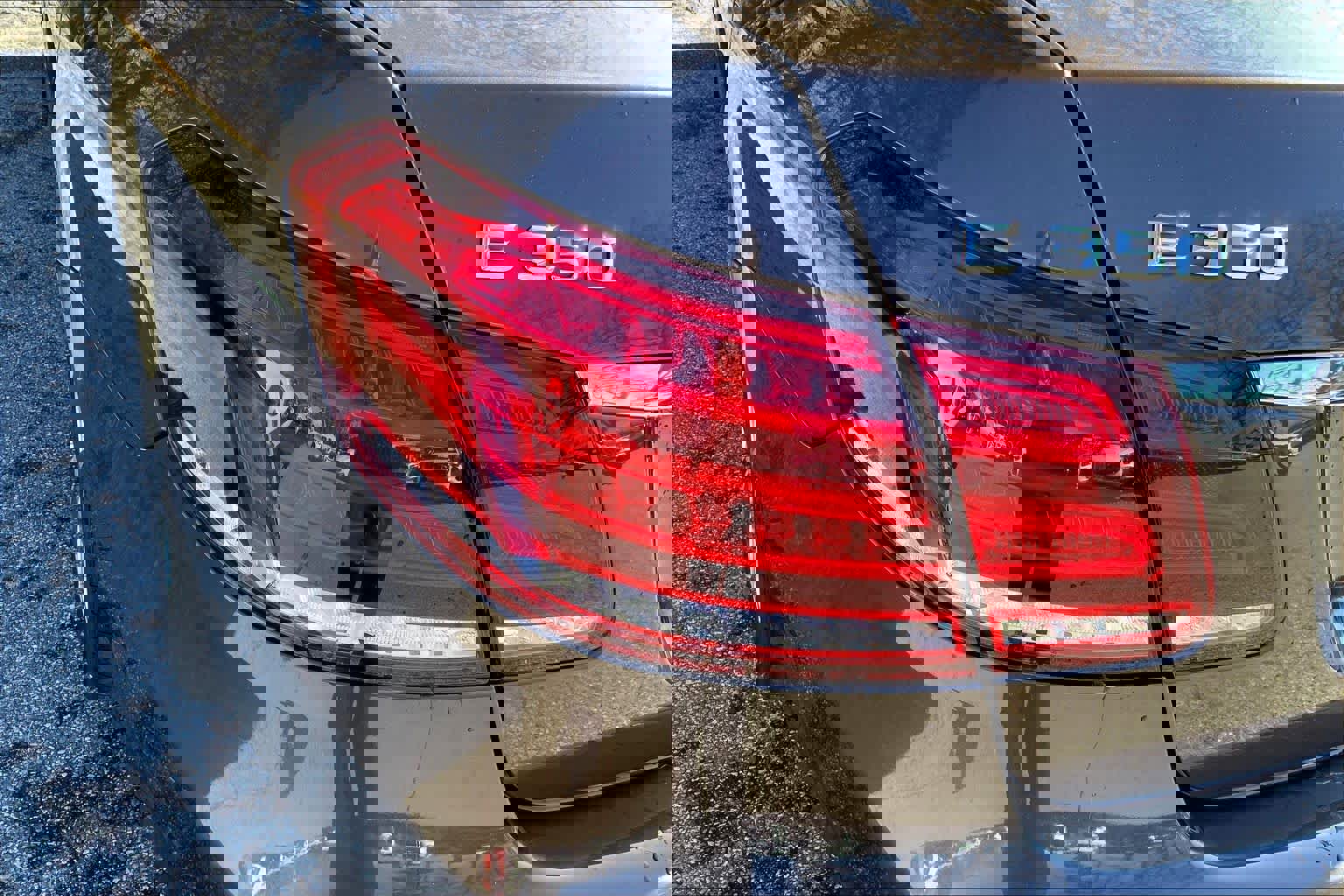 Used 2015 Mercedes-Benz E 350 4MATIC Sedan image 28