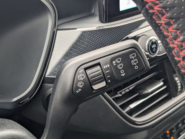 Used 2025 Ford Escape ST-Line Select AWD/4WD image 27