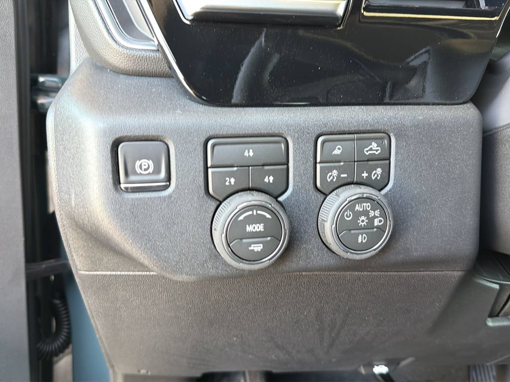 New 2026 Chevrolet Silverado 3500 LT w/ Trail Boss Package AWD/4WD image 15
