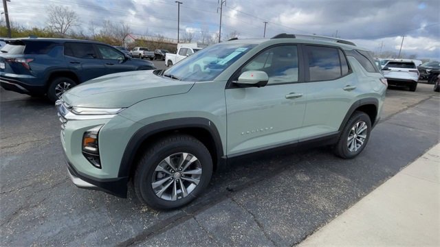 New 2026 Chevrolet Equinox LT image 6