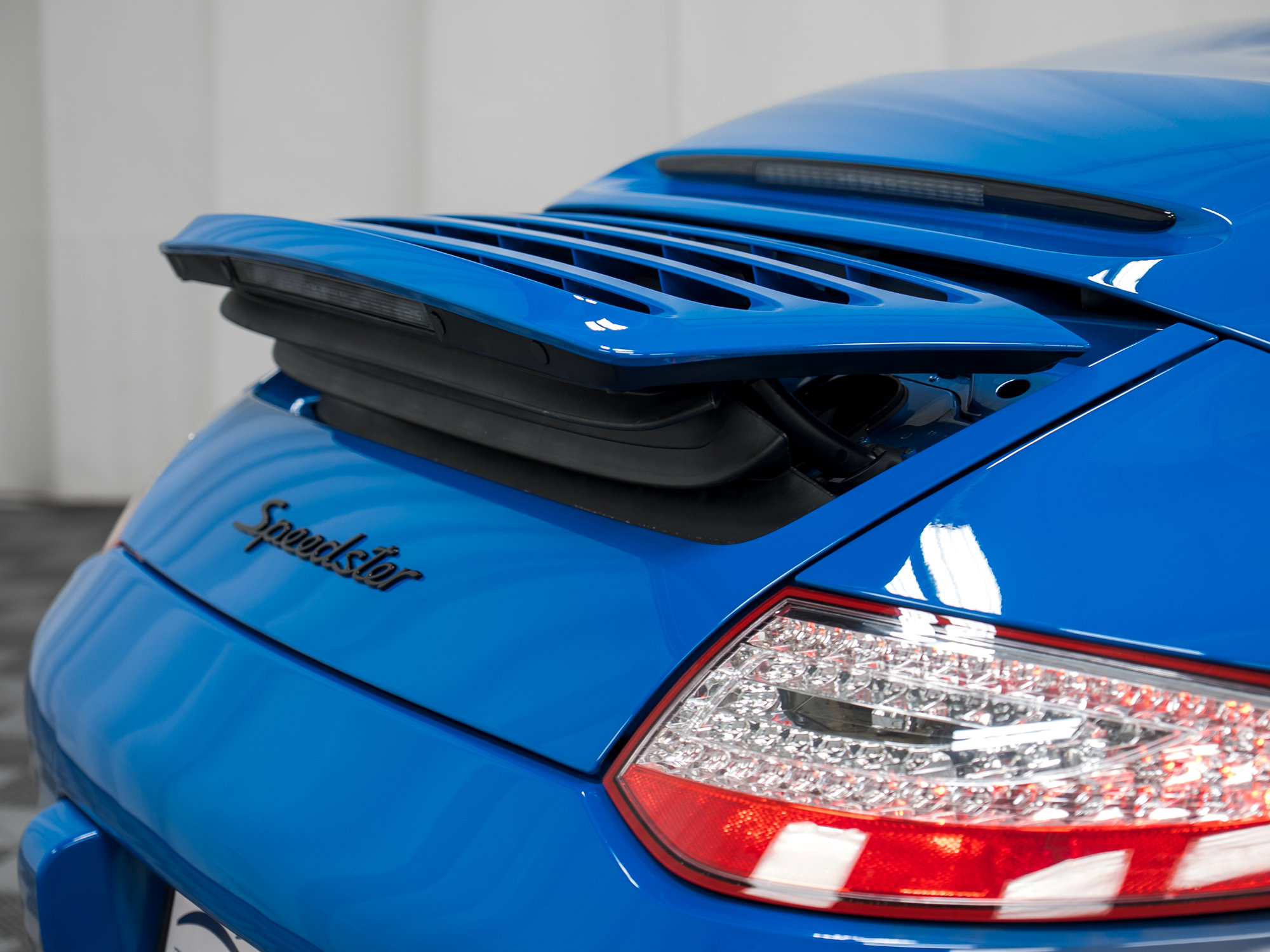 Used 2011 Porsche 911 Speedster image 71