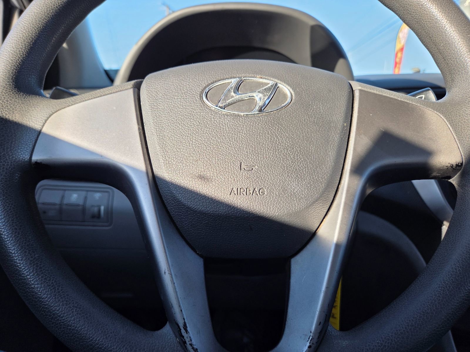 Used 2016 Hyundai Accent SE image 16