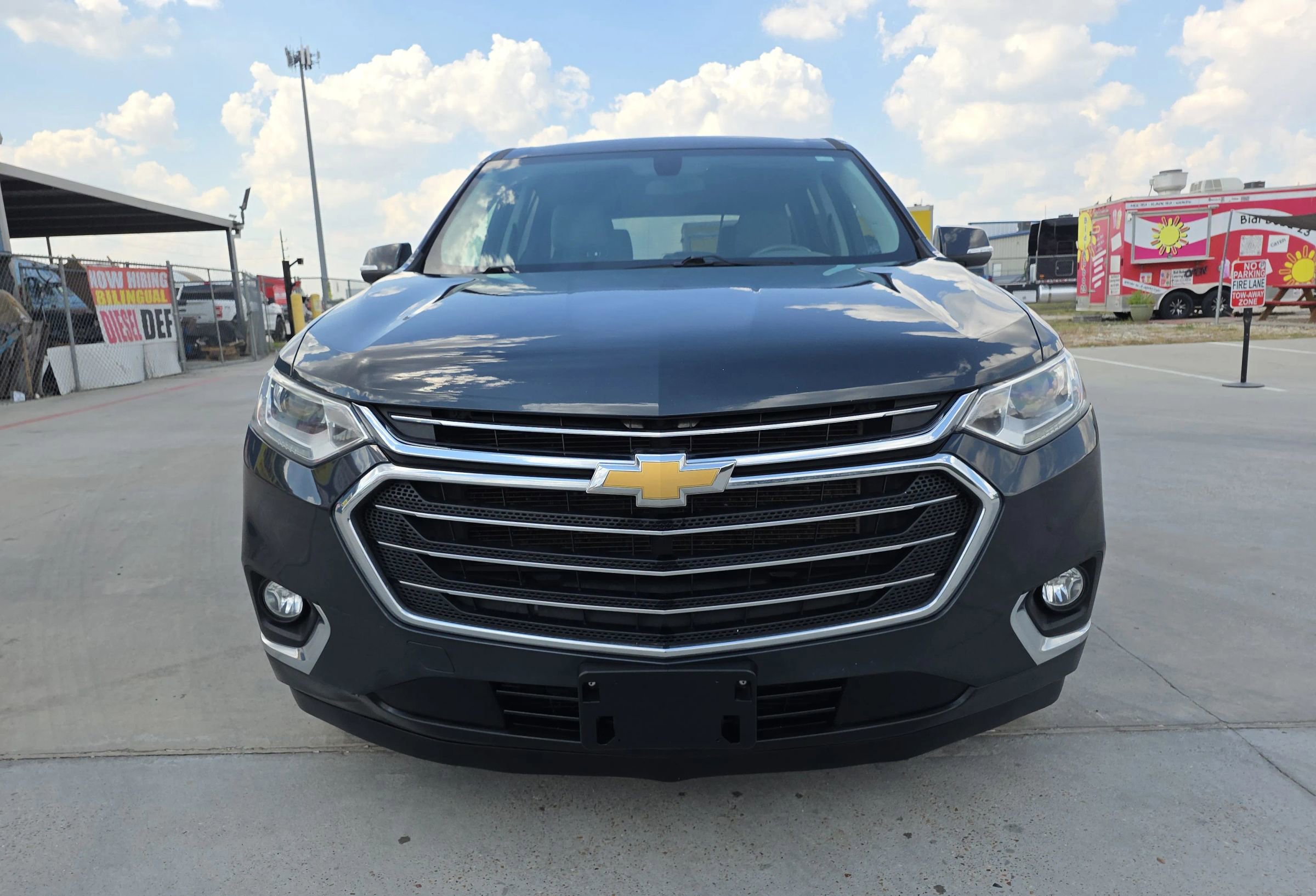 Used 2021 Chevrolet Traverse LT image 5