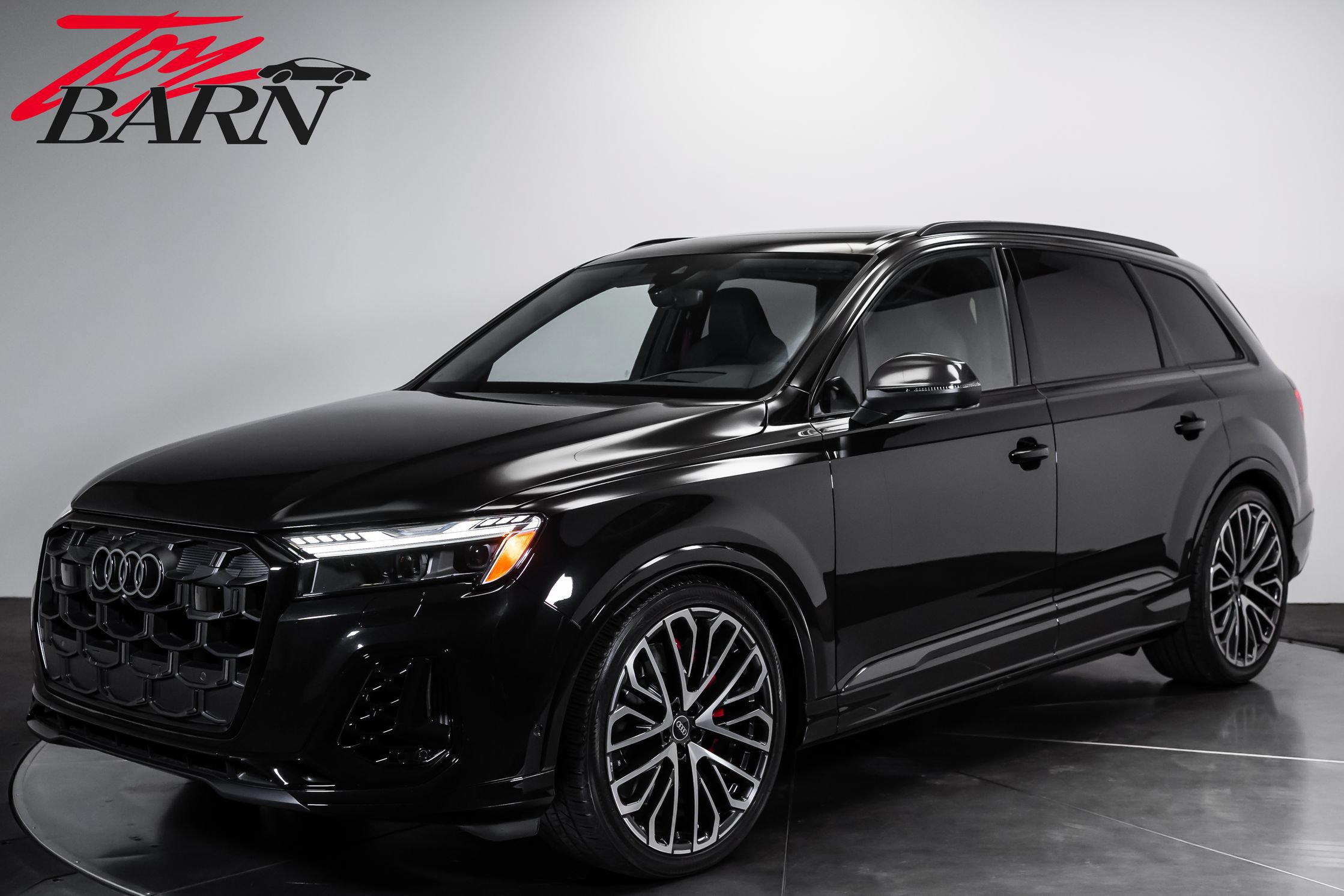 Used 2025 Audi SQ7 Prestige