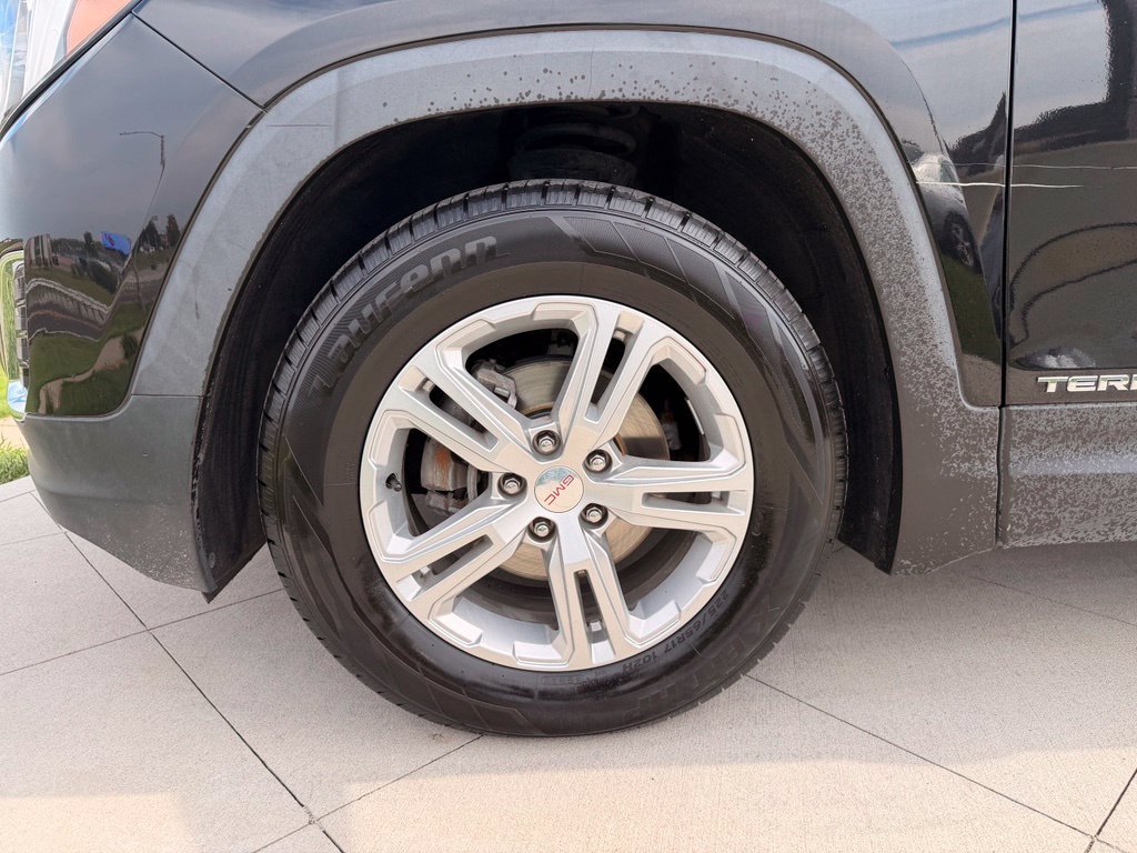 Used 2019 GMC Terrain SLE FWD image 14