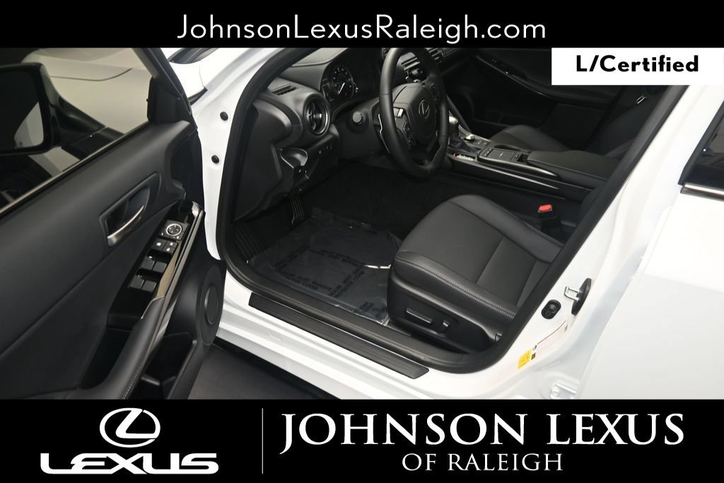 Certified 2025 Lexus IS 350 F Sport RWD image 11