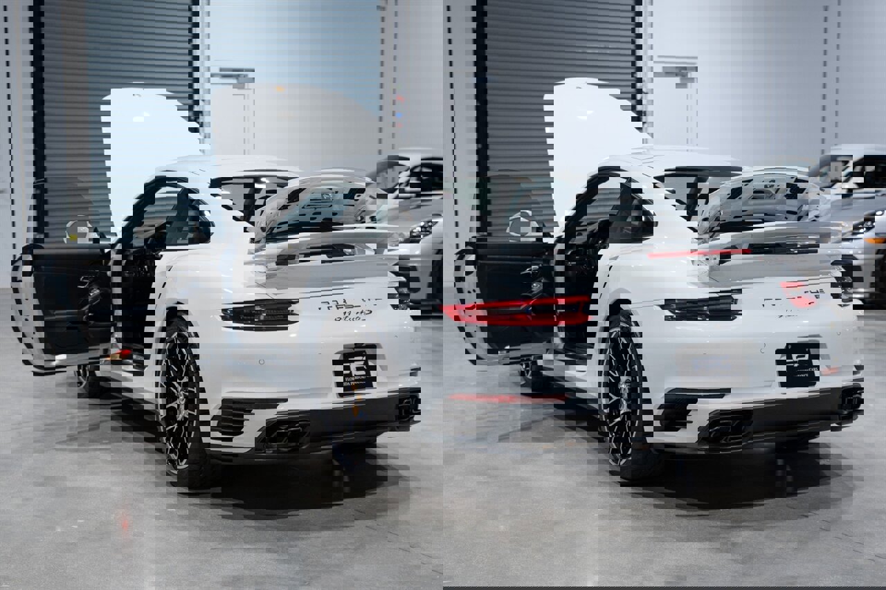 Used 2017 Porsche 911 Turbo S image 35