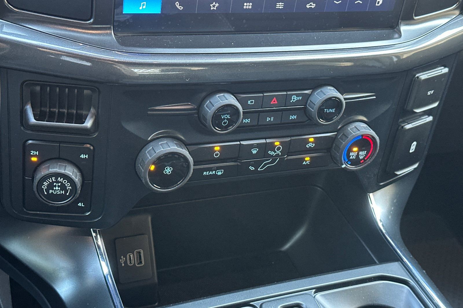 New 2026 Ford F150 STX image 19