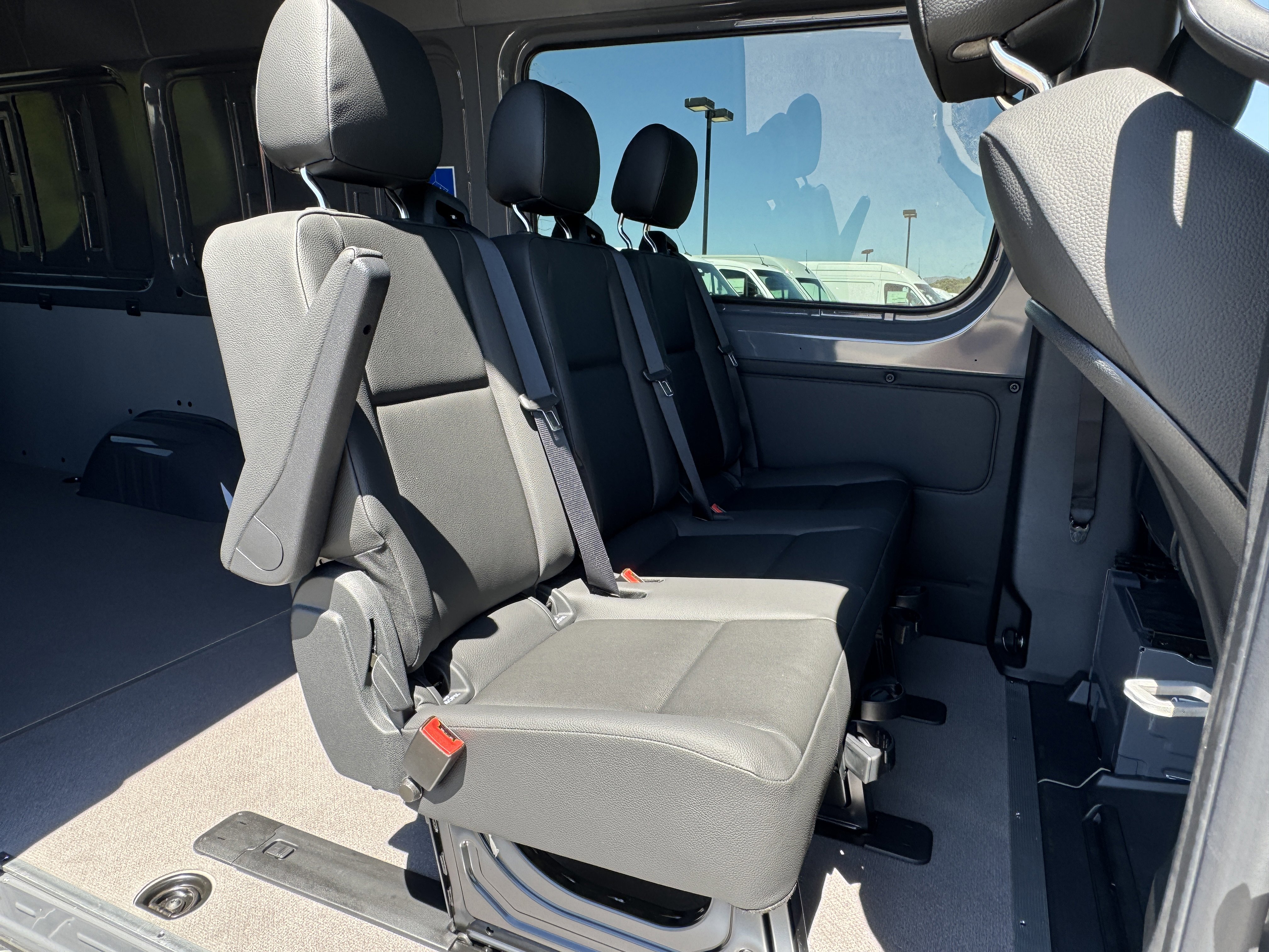 New 2025 Mercedes-Benz Sprinter 2500 image 15