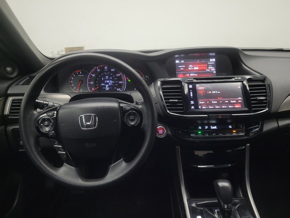Used 2017 Honda Accord EX image 22