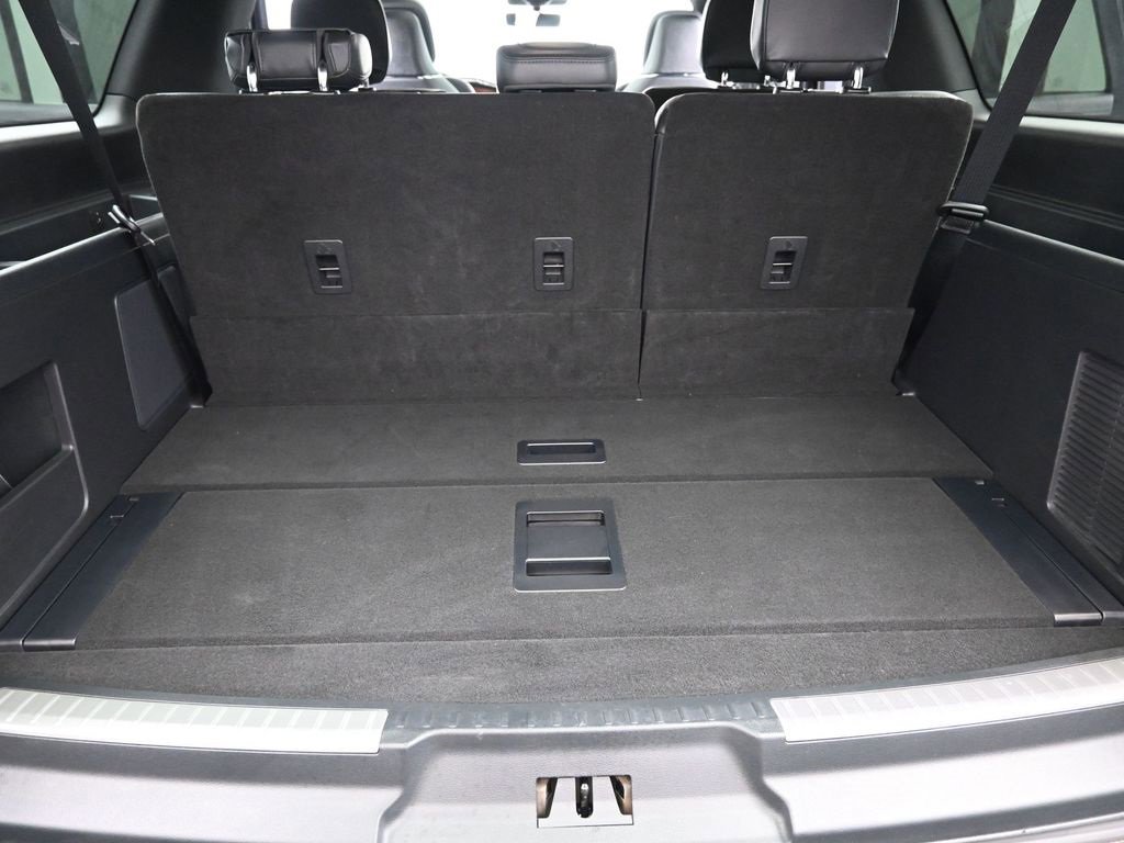 Used 2023 Lincoln Navigator L Reserve image 16