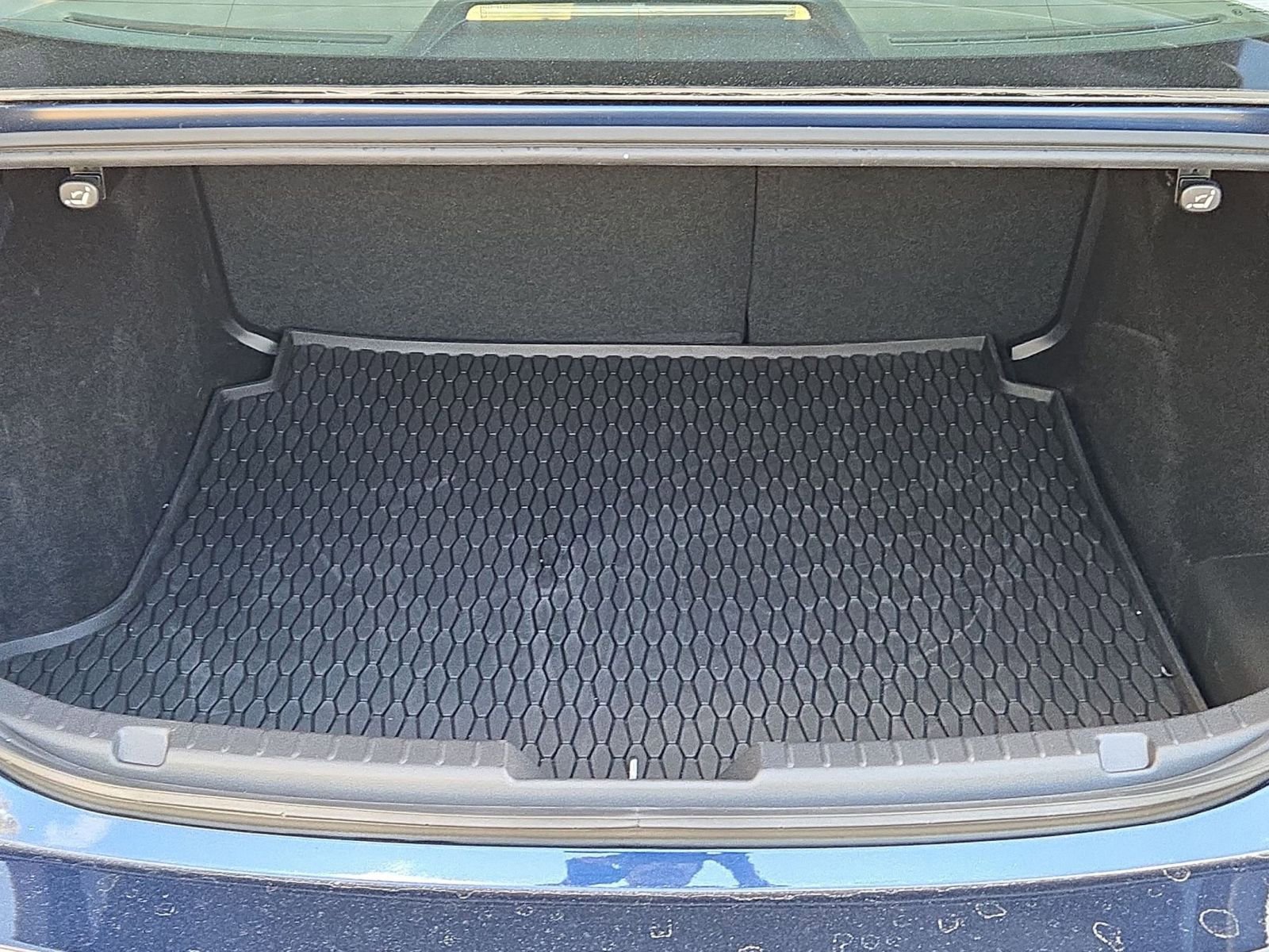 Used 2025 MAZDA MAZDA3 s image 27