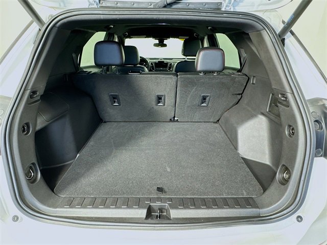 Used 2022 Chevrolet Equinox RS w/ RS Leather Package image 27