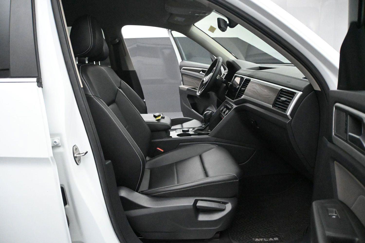 Used 2022 Volkswagen Atlas SE AWD/4WD image 18