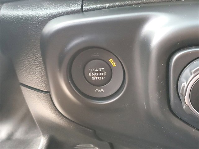 Used 2018 Jeep Wrangler Unlimited Sahara w/ Cold Weather Group image 22