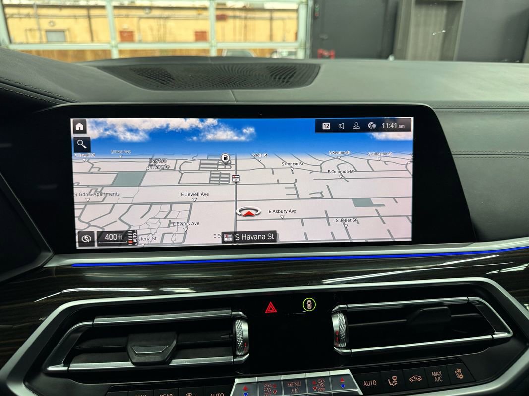 Used 2019 BMW X5 xDrive50i w/ M Sport Package image 32