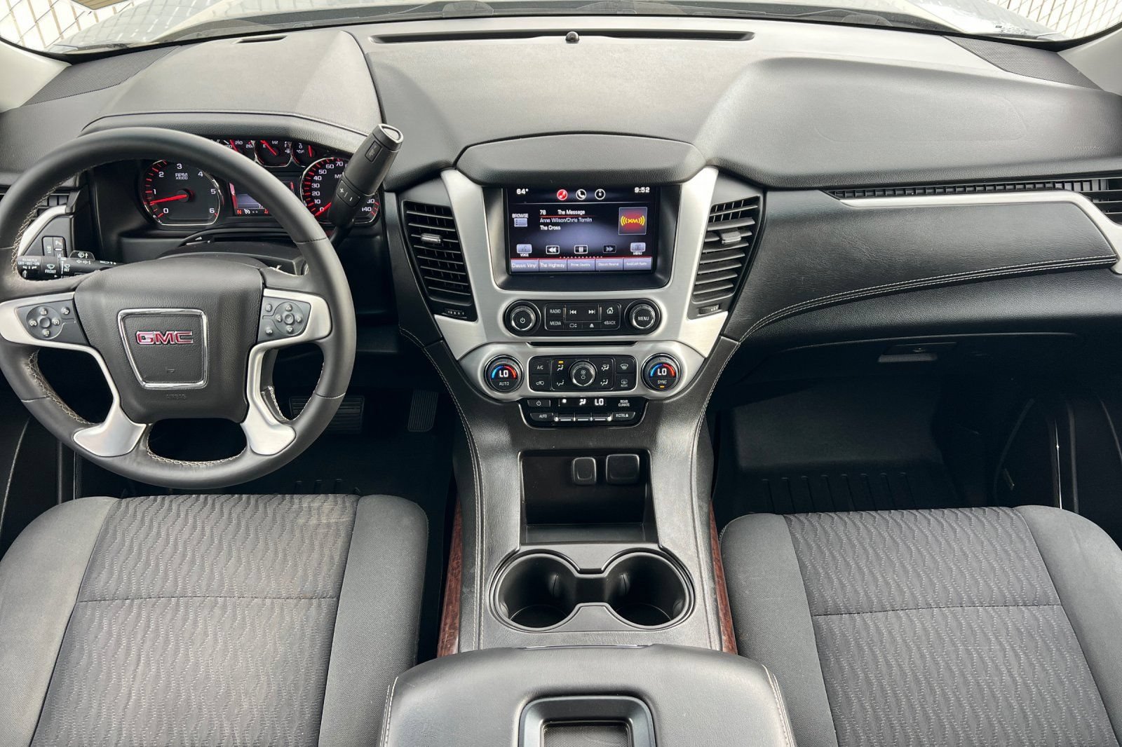 Used 2015 GMC Yukon SLE w/ Convenience Package AWD/4WD image 10