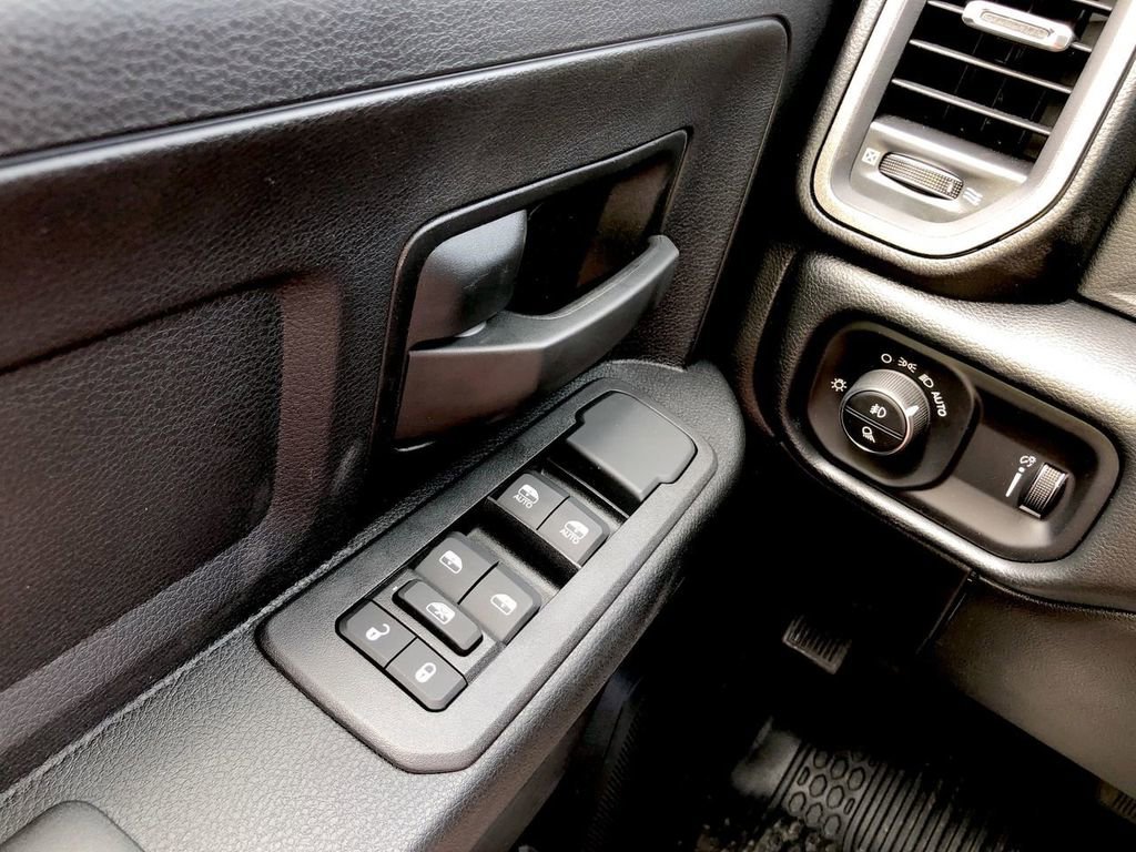 New 2026 RAM 3500 Tradesman image 12